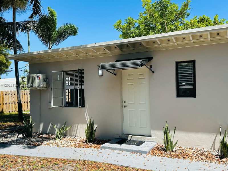 417 SE 14th Ct # 4, Fort Lauderdale FL 33316