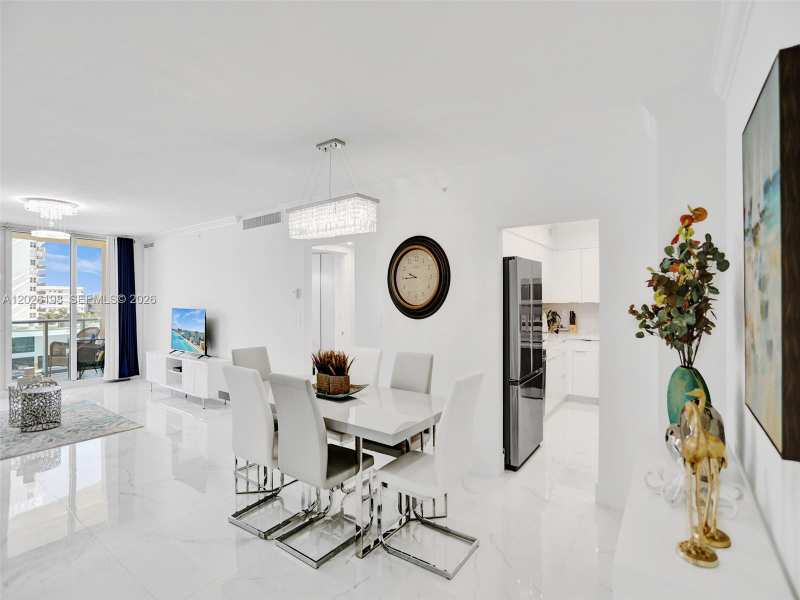 2501 S Ocean Dr, Hollywood FL 33019