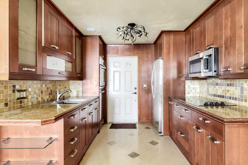 850 E Commercial Blvd # 220C, Oakland Park FL 33334