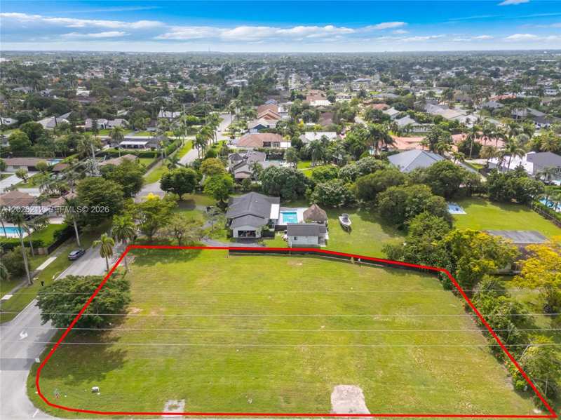 13600 SW 107th Ave, Miami FL 33176