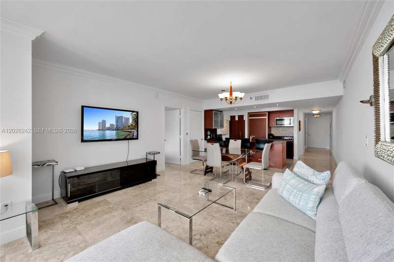 1830 S OCEAN DR # 3310, Hallandale Beach FL 33009