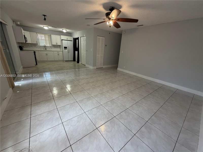 6316 Lincoln St, Hollywood FL 33024