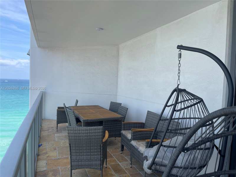 3101 S Ocean Dr # 1707, Hollywood FL 33019