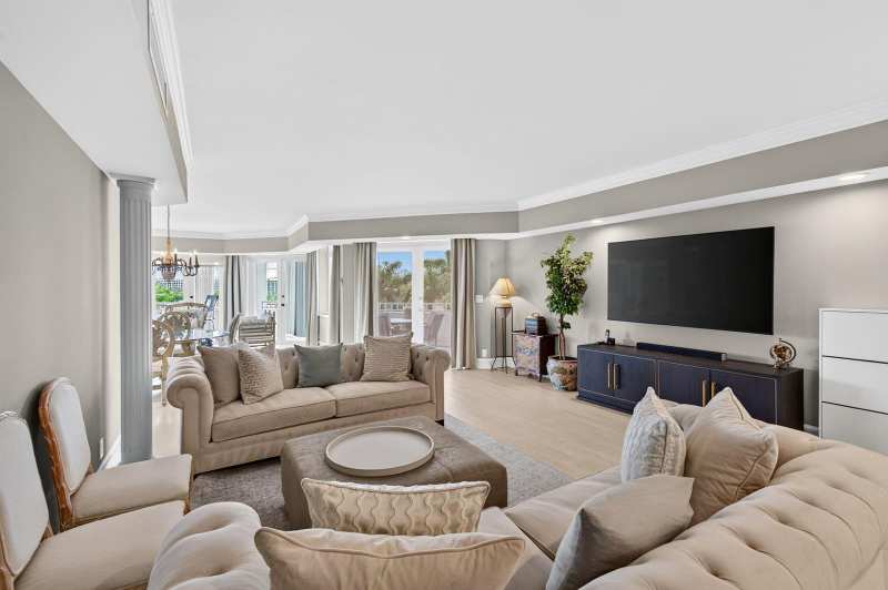 300 SE 5th Avenue # 6160, Boca Raton FL 33432