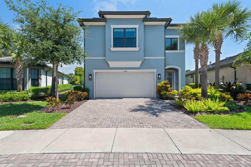 4688 E Pinehurst Trl Trail E, Oakland Park FL 33309