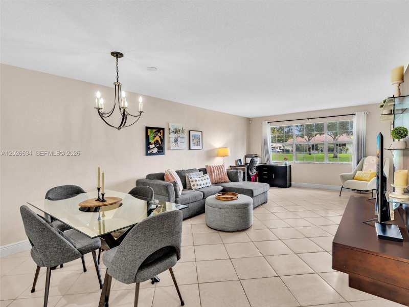 3660 Citrus Trce # 2, Davie FL 33328