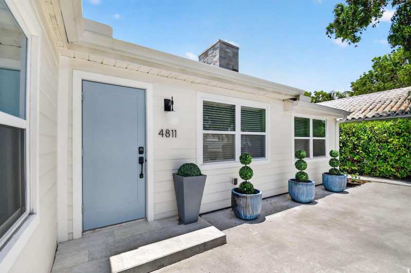 4811 N Flagler Drive, West Palm Beach FL 33407