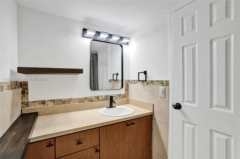 1800 Sans Souci Blvd # 435, North Miami FL 33181