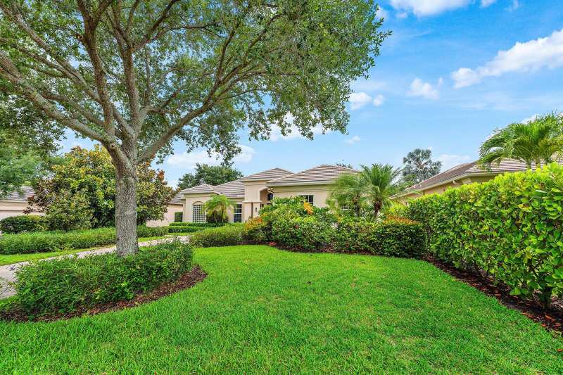2068 Wightman Drive, Wellington FL 33414