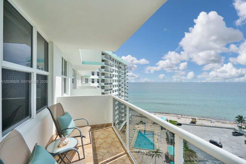 3725 S Ocean Dr # 1216, Hollywood FL 33019