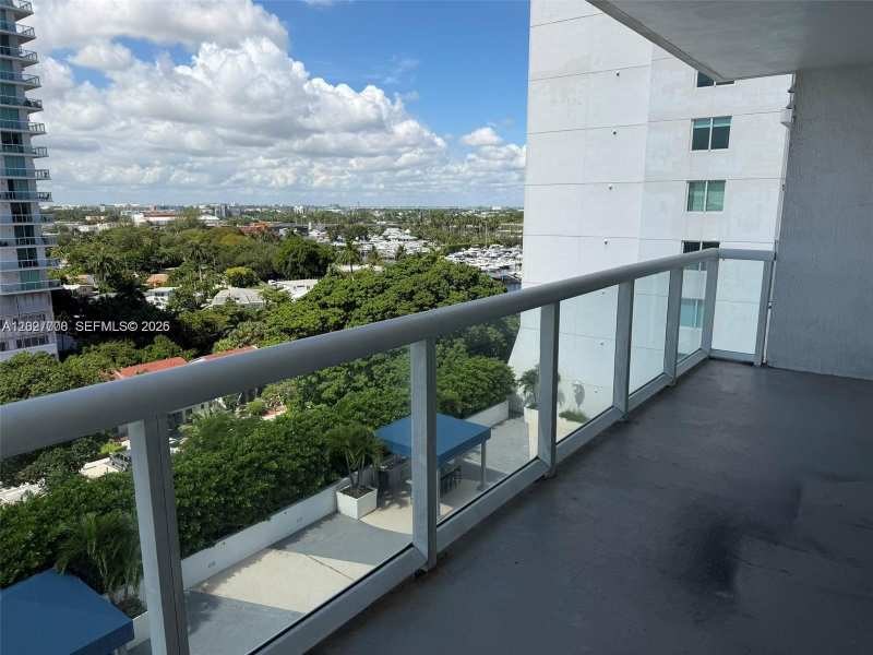 1871 NW S River Dr # 1104, Miami FL 33125