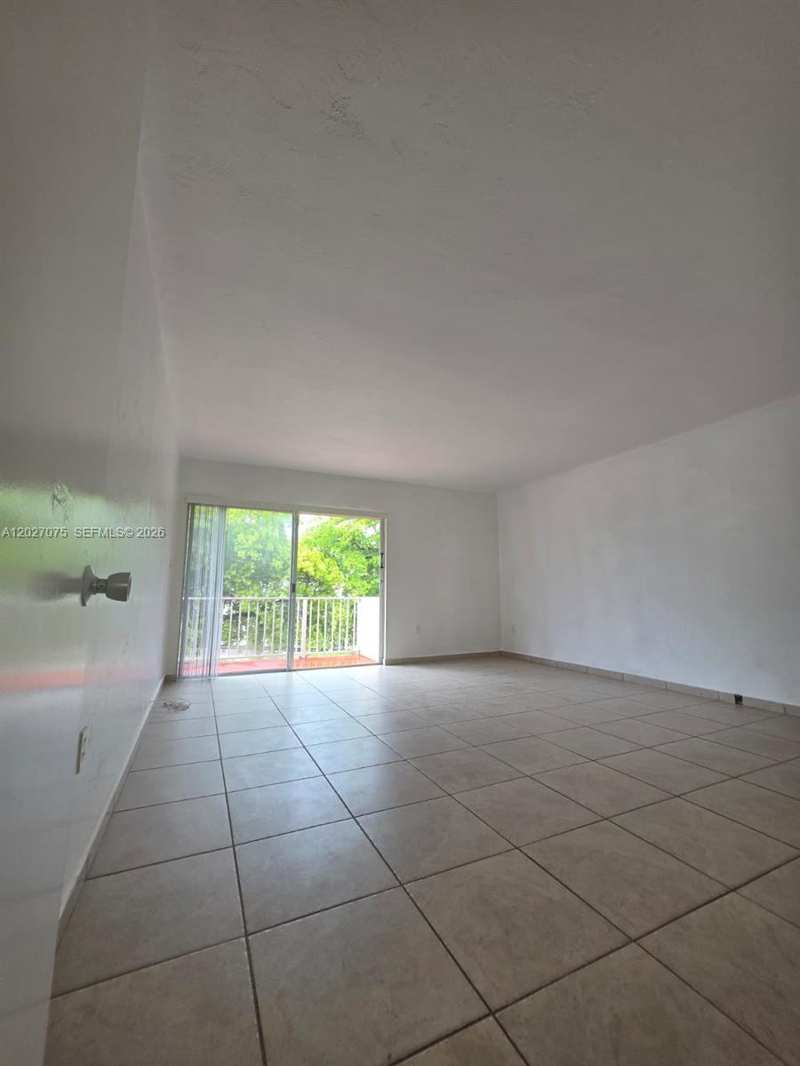 1175 Normandy Dr # 3B, Miami Beach FL 33141