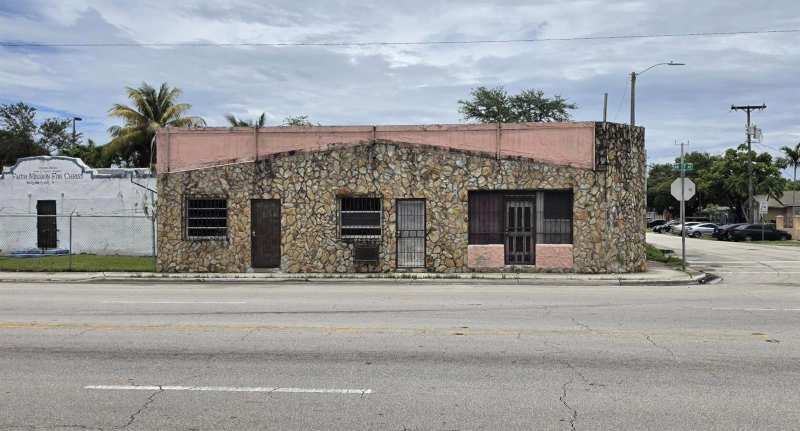 4201 NW 17th Avenue, Miami FL 33142
