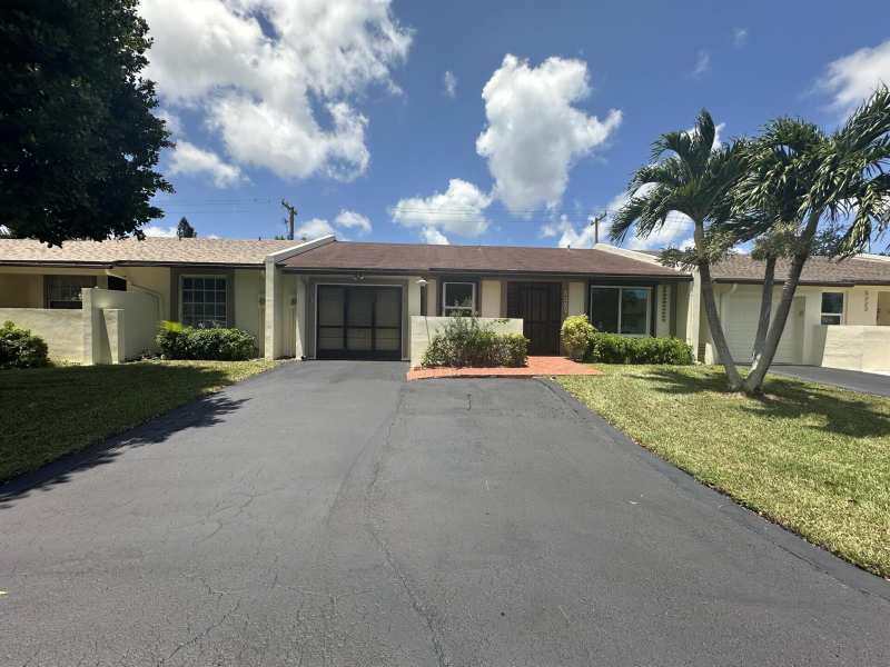 5227 Copperleaf Circle, Delray Beach FL 33484