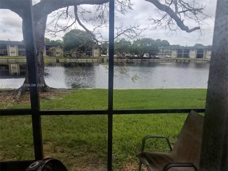 7920 N Colony Cir N # 103, Tamarac FL 33321