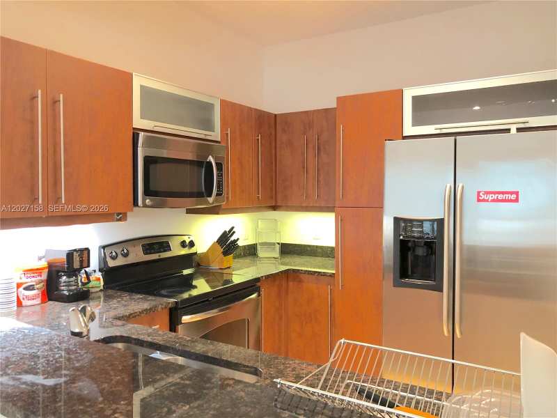 7350 SW 89th St # 408S, Miami FL 33156
