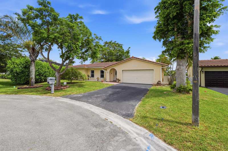 11748 NW 28th Street, Coral Springs FL 33065