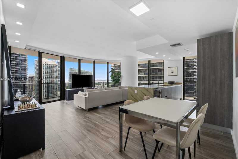 801 S Miami Ave # 2901, Miami FL 33130