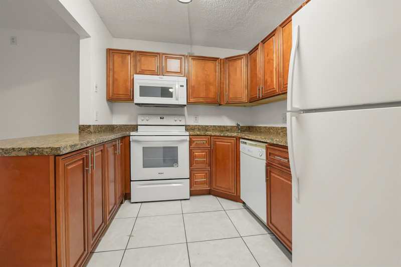 4709 Sable Pine Circle # B1, West Palm Beach FL 33417