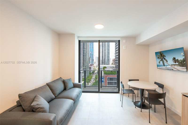 121 NE 5th St # 1809, Miami FL 33132