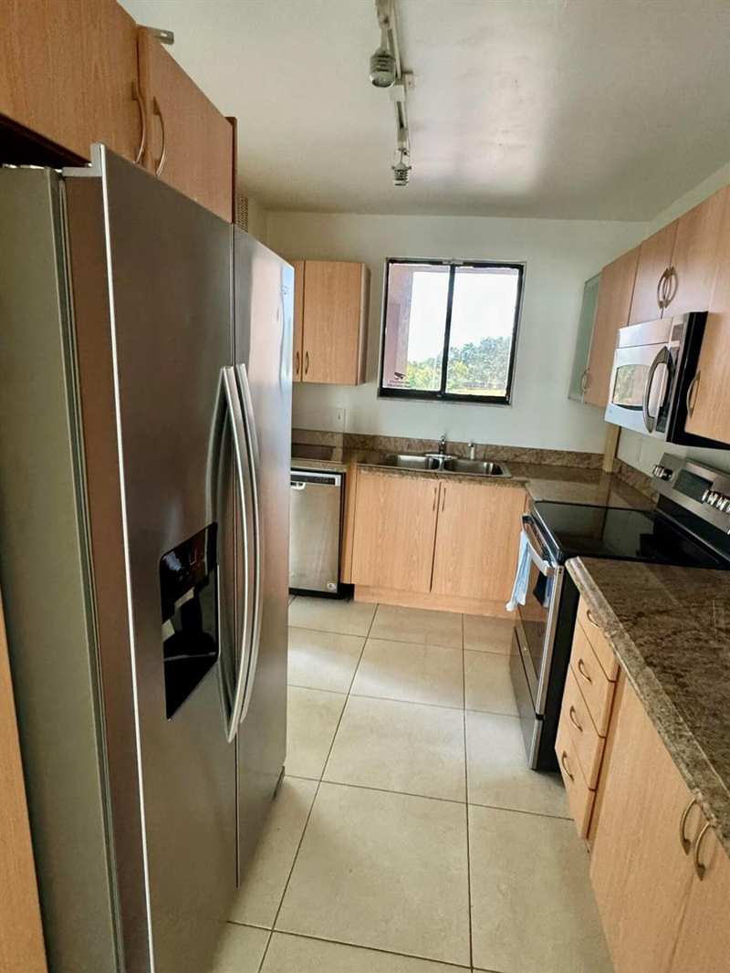 5981 Via Vermilya # 208, Lake Worth FL 33462