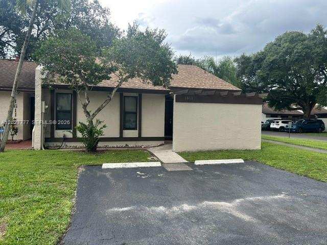 1601 NW 98th Way, Pembroke Pines FL 33024