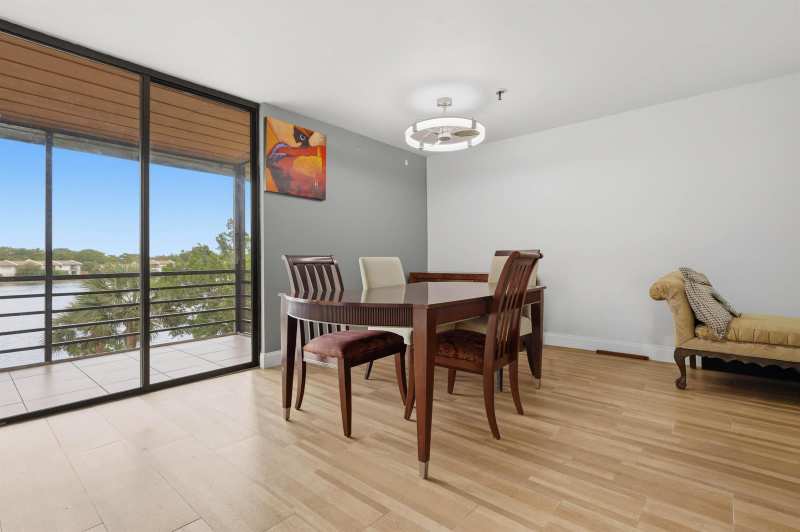 661 NE 195th Street # 310, Miami FL 33179