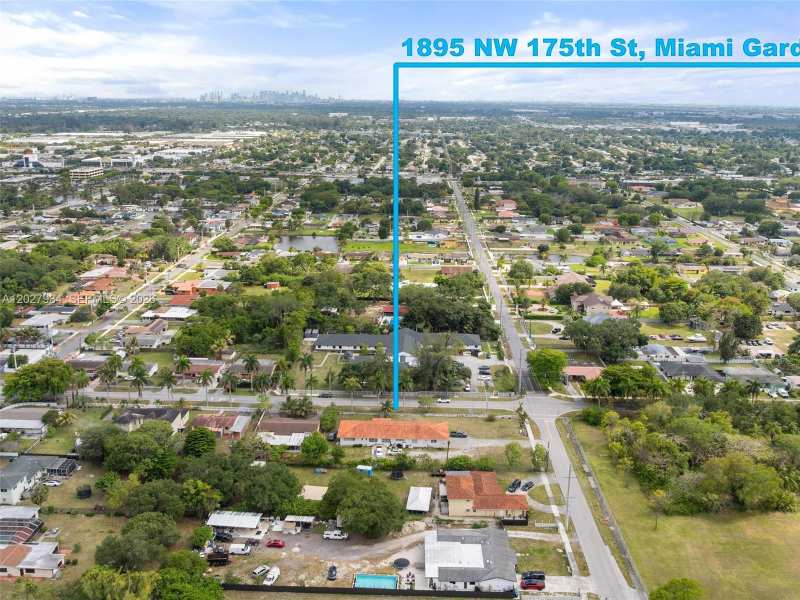 1895 NW 175th St, Miami Gardens FL 33056
