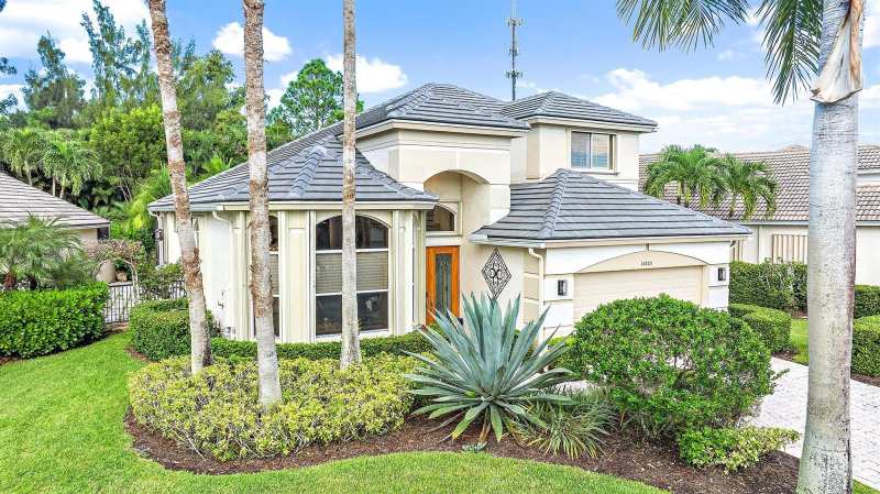 10820 Grande Boulevard, West Palm Beach FL 33412