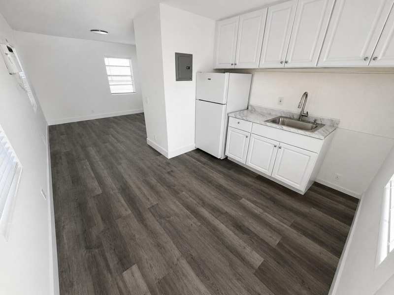 2620 East Way # 10, West Palm Beach FL 33404
