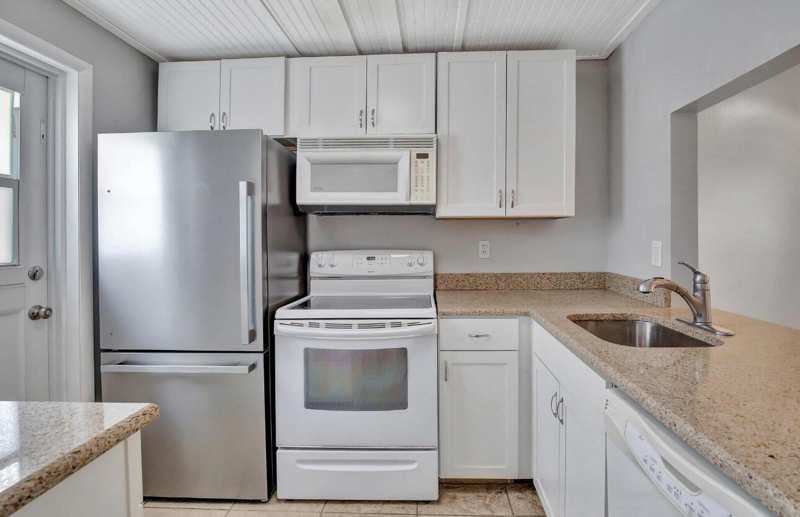 4025 N Federal Highway # 212a, Oakland Park FL 33308