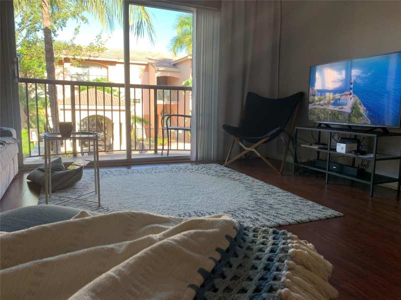 2005 SE 10th Avenue # 406, Fort Lauderdale FL 33316