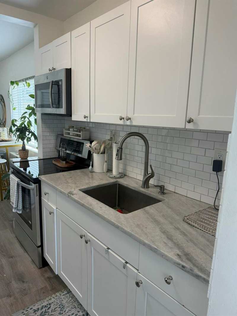 1830 Garfield Street, Hollywood FL 33020