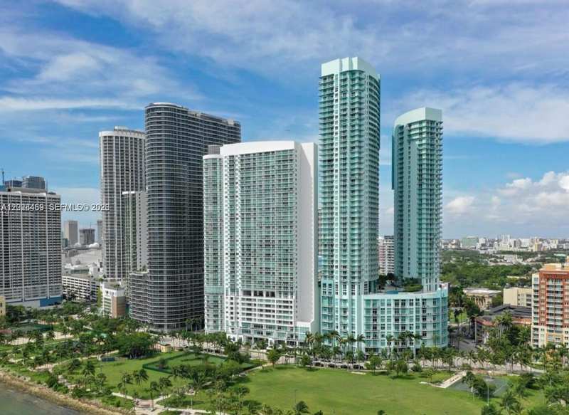 1900 N Bayshore Dr # 2415, Miami FL 33132