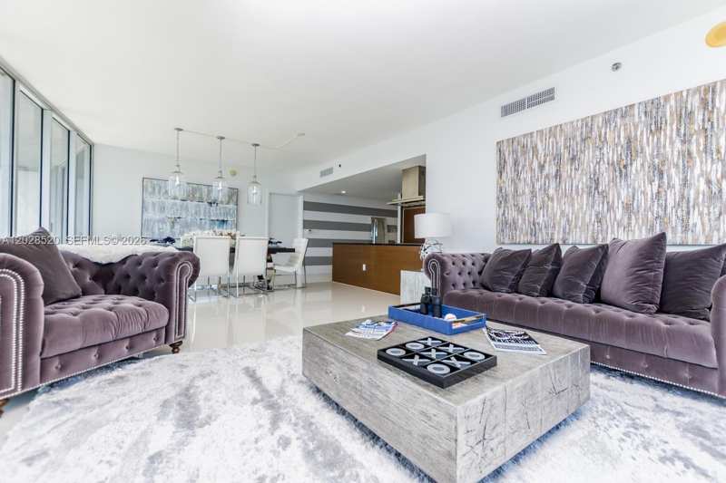 495 Brickell Ave # 4901, Miami FL 33131