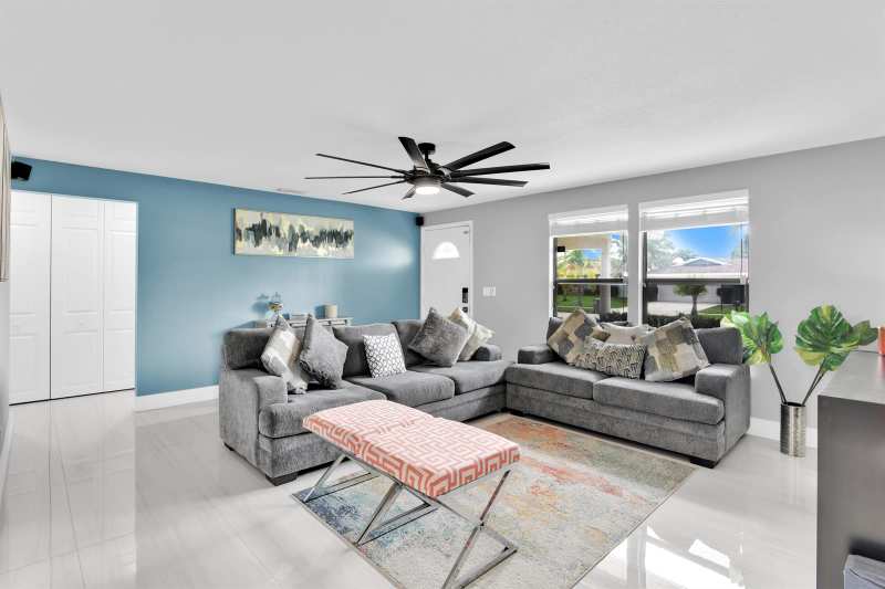 8411 Theresa Road, Boynton Beach FL 33472