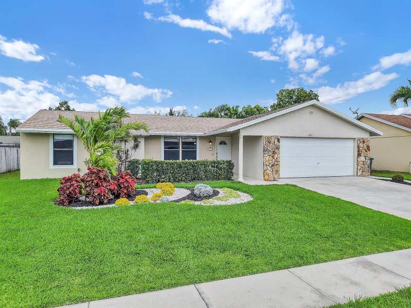 8411 Theresa Road, Boynton Beach FL 33472