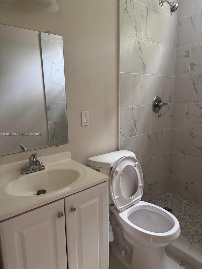 2107 Secoffee St # 2, Miami FL 33133