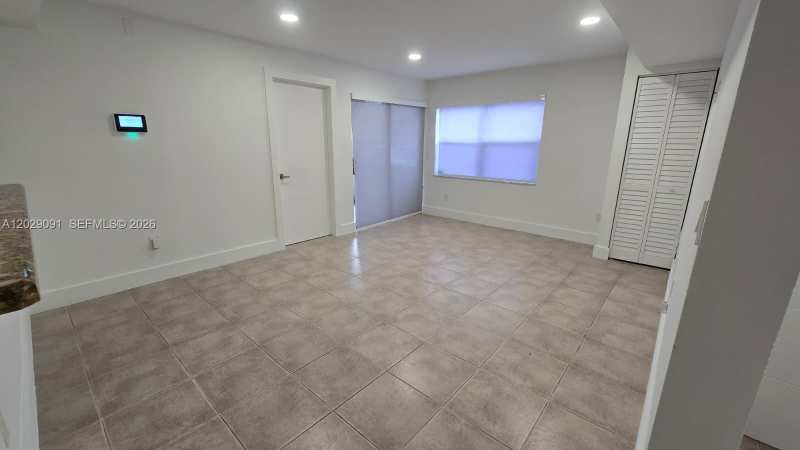 6515 W 26th Dr # 38, Hialeah FL 33016