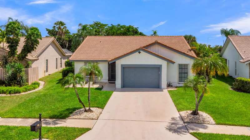 10131 Camelback Lane, Boca Raton FL 33498