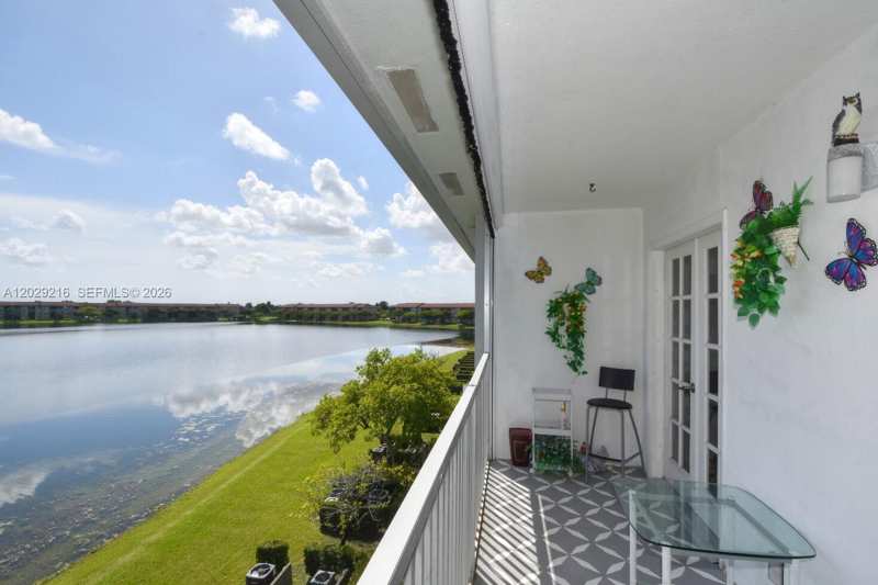 1401 SW 134th Way # 402C, Pembroke Pines FL 33027