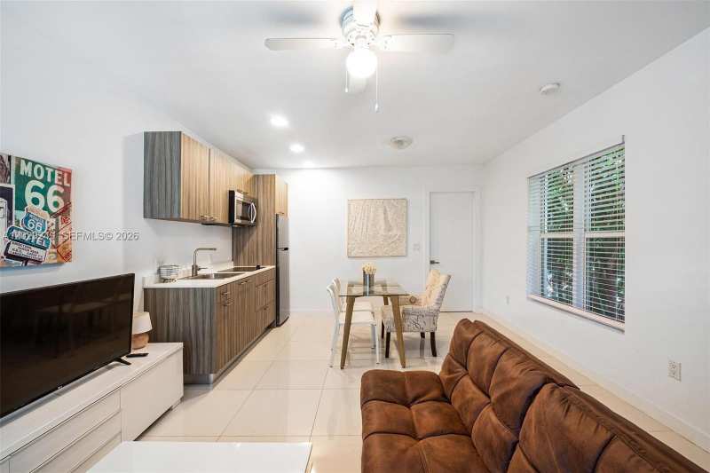 1419 West Ave # 201, Miami Beach FL 33139