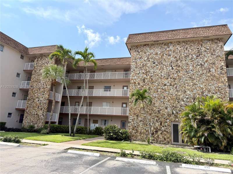 8101 SW 24th Ct # 405, Davie FL 33324