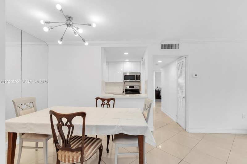 16518 NE 26th Ave # 202, North Miami Beach FL 33160