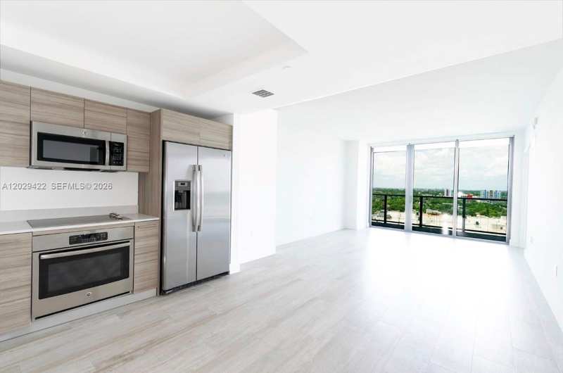 121 NE 34th St # 1412, Miami FL 33137