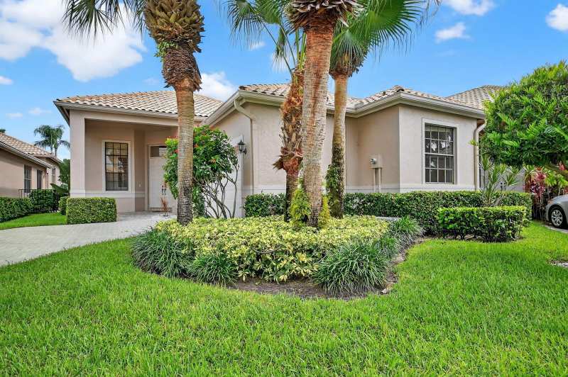 4553 Barclay Fair Way, Wellington FL 33449