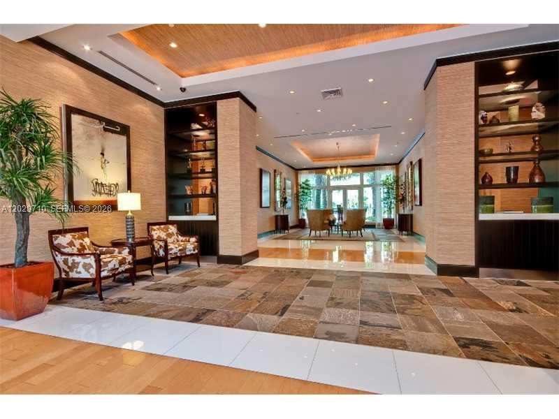 510 NW 84 TH AV # 324, Plantation FL 33324