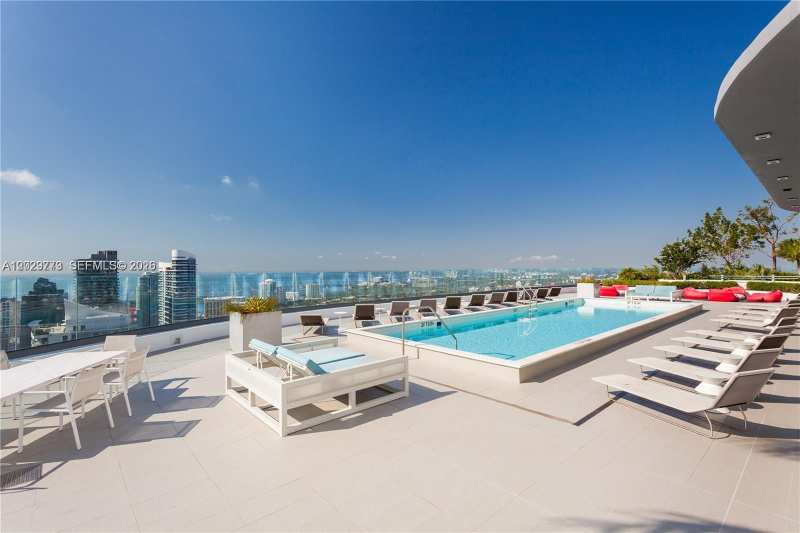 55 SW 9th St # 3409, Miami FL 33130