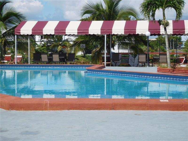 20337 NE 2nd Avenue, Miami FL 33179