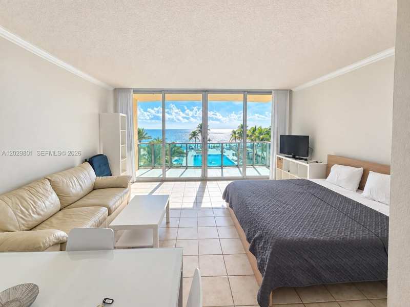 2501 S Ocean Dr # 424, Hollywood FL 33019